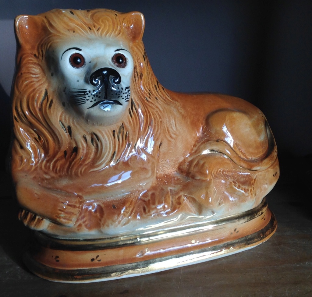 Staffordshire Lion Glass Eyes Img_8916