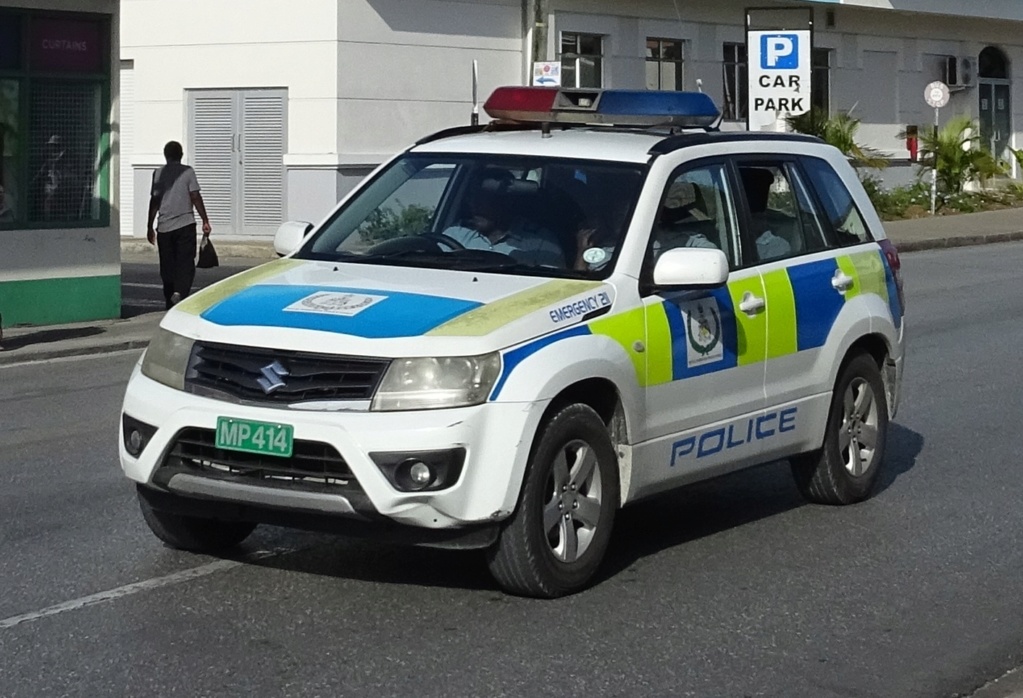 police de Bridgetown (la Barbade) Dsc03610
