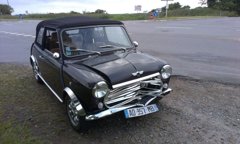 La Mini qui voulait être aussi grosse qu'une Mercedes! Adt_ca11