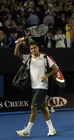 para - Renovado Federer, listo para reanudar batalla en Dubái Bsie7127
