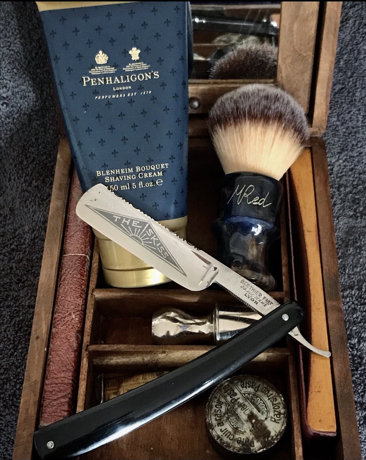 Shave of the Day / Rasage du jour - Page 7 Bed15810