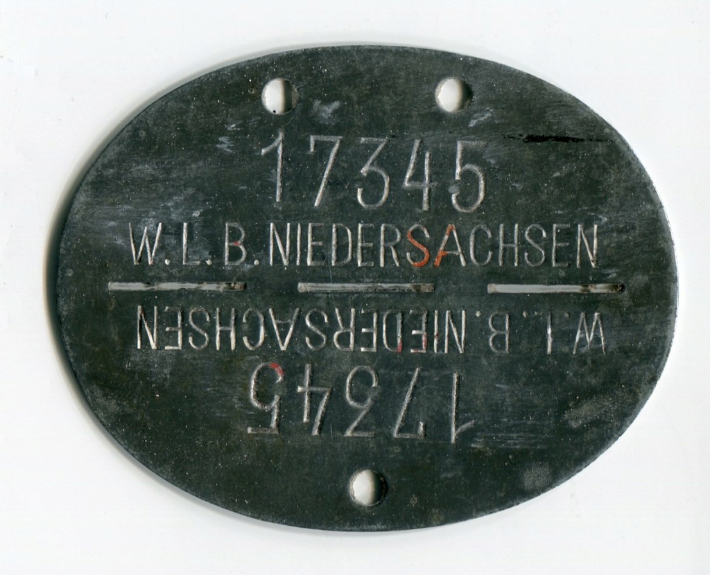 plaque identité allemande Img65110
