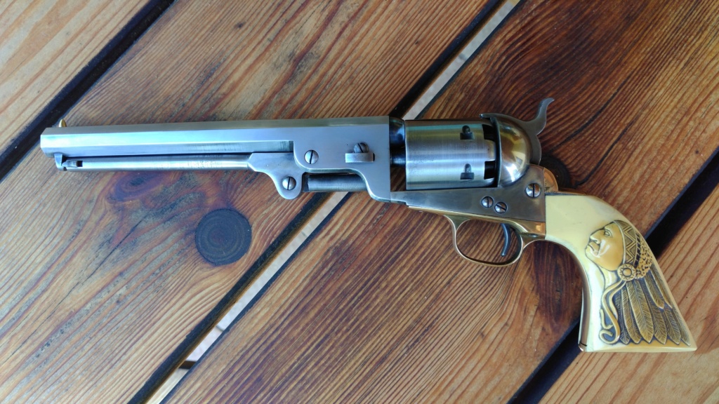 Réplique 'Colt 1851 Nickelé Cal .36'  N° 7 !!! Prototype  - Photos - - Page 2 Img_2038