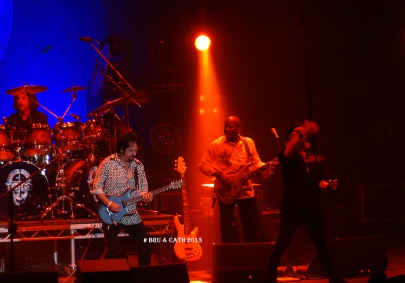 toto au Zenith de toulouse le 15.05.2013 Toto_016