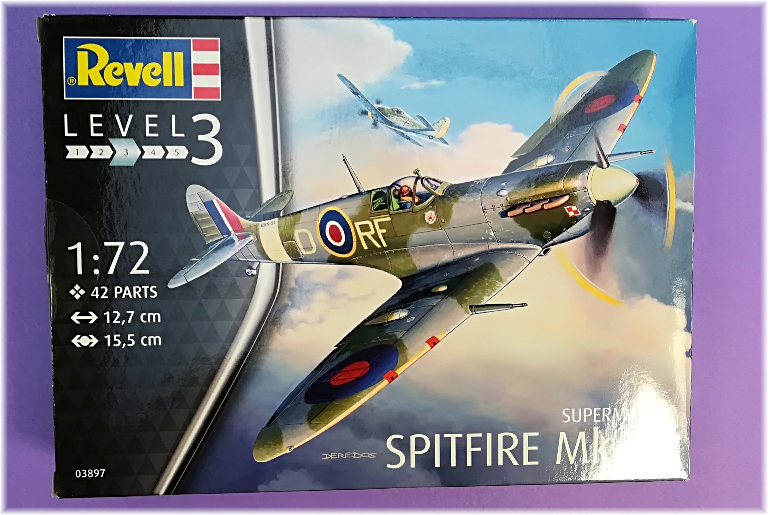 [Revell] Spitfire Mk.Vb  Spit_m11