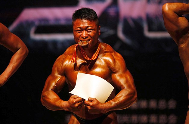 Lets take a look at Bodybuilding in China Imagec13
