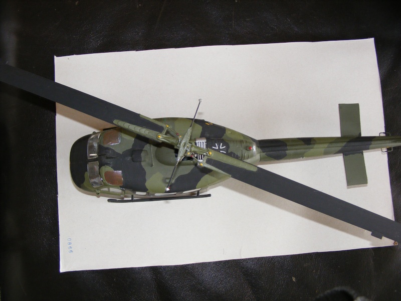 Bell UH-1 ( D ) 1:32 von Revell Dscf1015