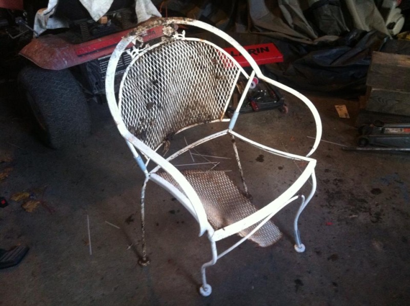 Custom lamp made from a chair. Image_10