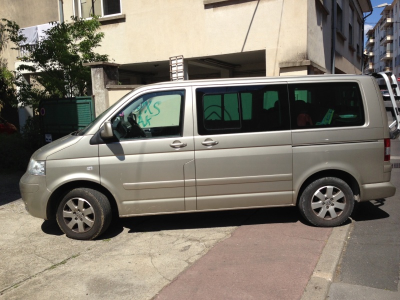 V E N D U ---- Multivan ConfortLine TDI 130 Cv - 2007 - 86 000 Km Vw_210