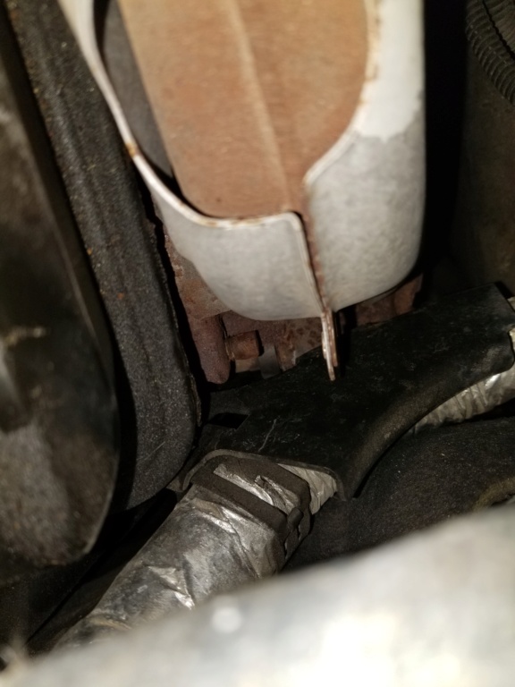 Write up on replacing broken exhaust manifold bolt 20210510