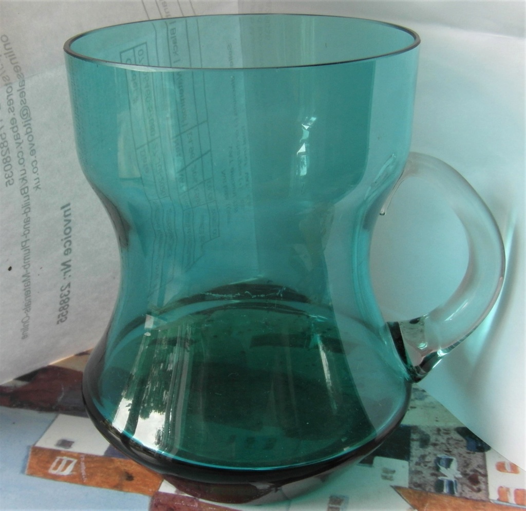 Half pint blue/green glass tankard with clear handle Sam_3610