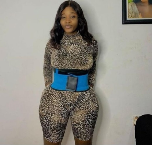 Scammer With Photos of Ajibola Elizabeth aka Maami Igbagbo 18250