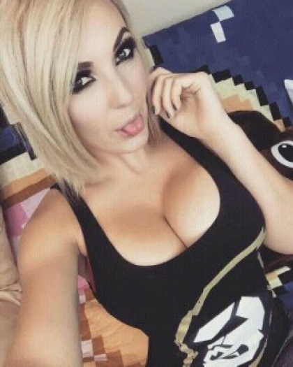 Scammer With Photos Of Jessica Nigri 1b83