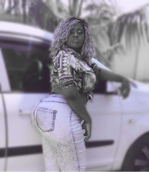 Scammer With Photos Of Tanzanian Model, Sanchi 1j256