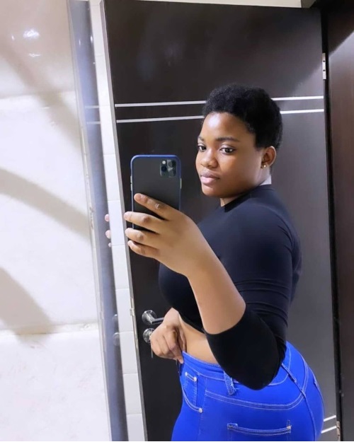 Scammer With Photos of Miss Bakare Zainab Mopelola aka miss_endowed19   20810