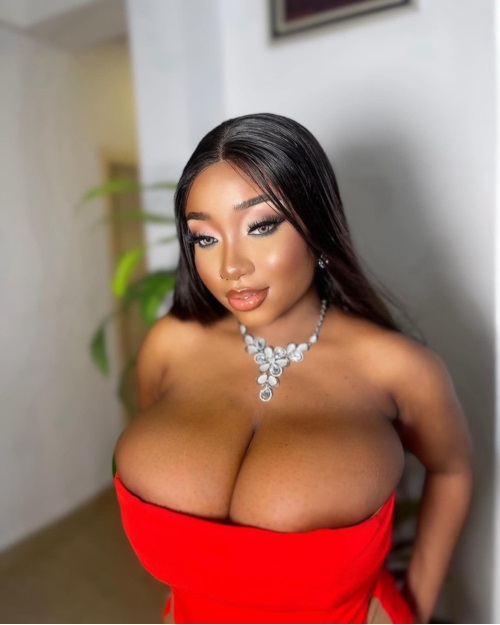 Scammer With Photos of Fanta west_side__goddess 21724