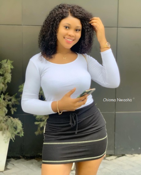 Scammer With Photos of Chioma Nwaoha Blessing 21997