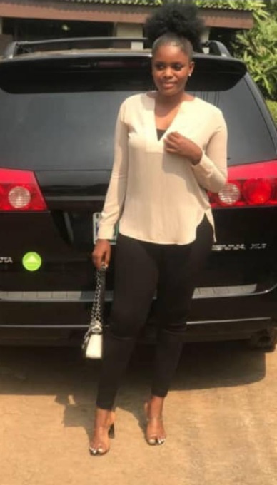 Scammer With Photos Of Omalicha Dee (leaked pics) 23706