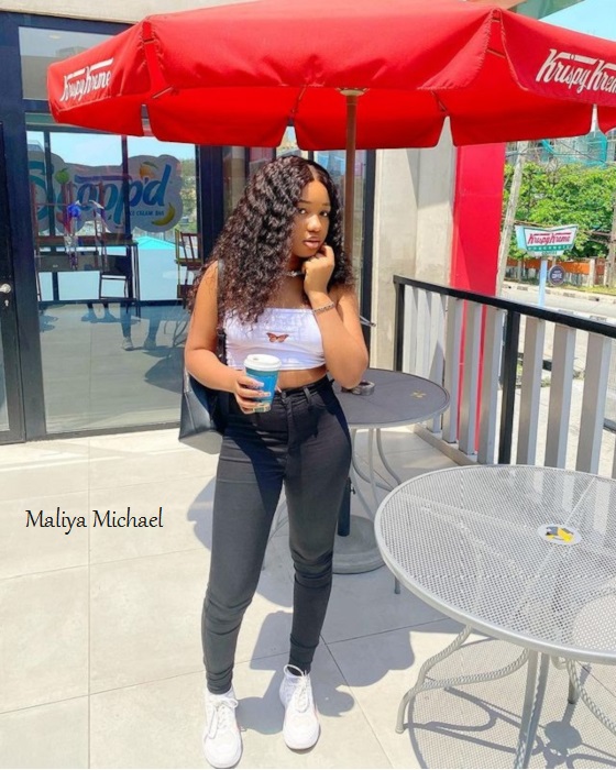 Scammer With Photos of Maliya Michael 25405
