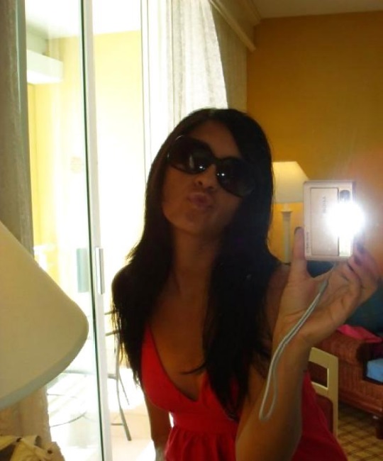 Scammers with pictures of Raven Riley 26464