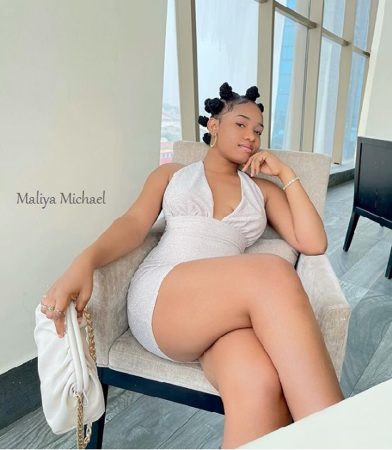 Scammer With Photos of Maliya Michael 30387