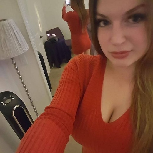 Scammer With Photos of Danielle Delaunay aka Danielle Ftv - Page 4 31856