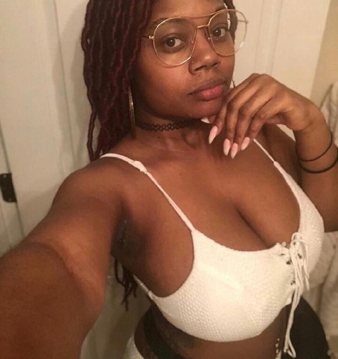 Scammer With Photos Of Crystal Monique Jackson numbhafive_ 37184