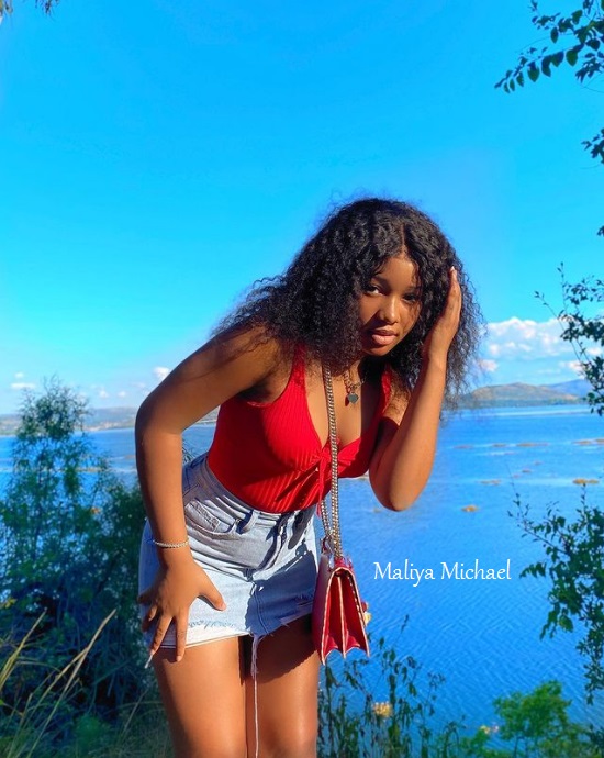 Scammer With Photos of Maliya Michael 3882