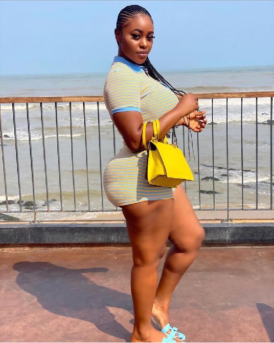 Scammer With Photos Of Afia Ansah 39108