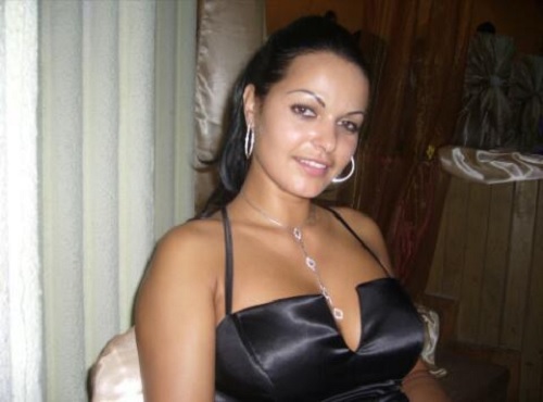 Scammers With Photos From Adult Websites 39233