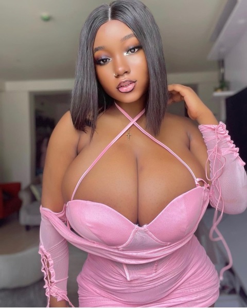 Scammer With Photos of Fanta west_side__goddess 4809