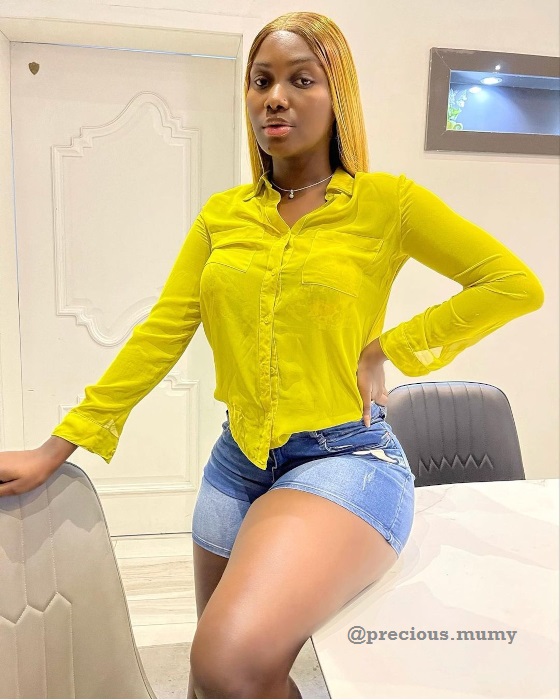 Scammer With Photos Of Nigerian Model Precious Mumy 48163