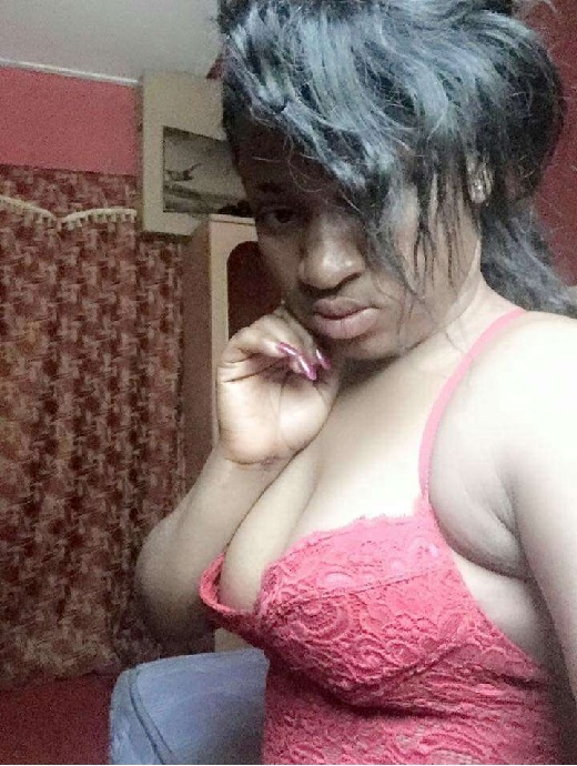 Scammer With Photos Of Akua Pretty Rock 6100