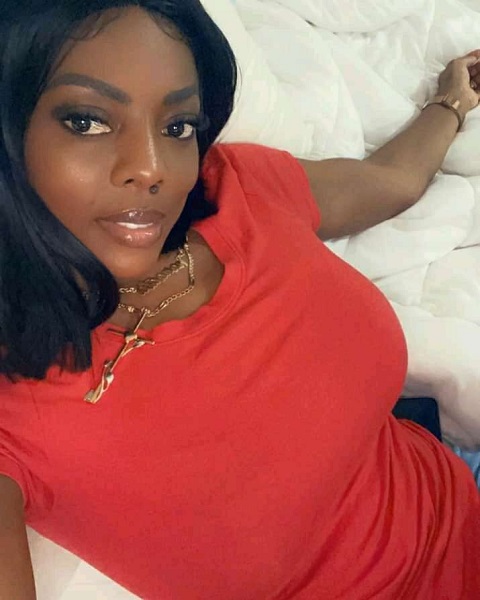 Scammer With Photos of Nana Aba Anamoah 69242