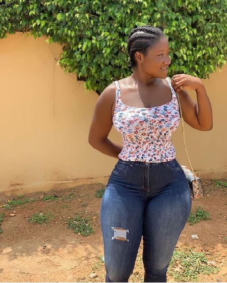 Scammer With Photos Of Theresa Obeng aka Mummy Favorite gal (Instagram) 7378