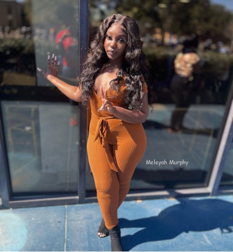 Scammer With Photos of Meleyah Murphy aka slimthickboo 8960