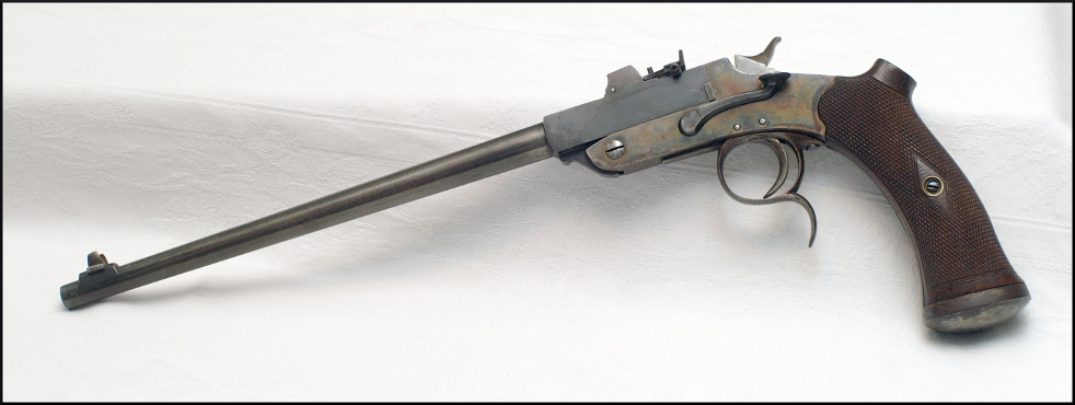 Pistolet de compétition ancien. Z17