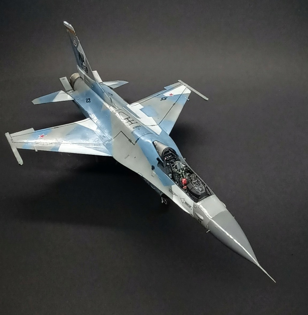 [Kinetic] 1/48  - McDonnell F/A-18A+ Hornet- VFC 12   / Double  [Tamiya] General Dynamics F-16C Fighting Falcon - 64th AGRS  1/48  - Aggressor - Page 4 20240222