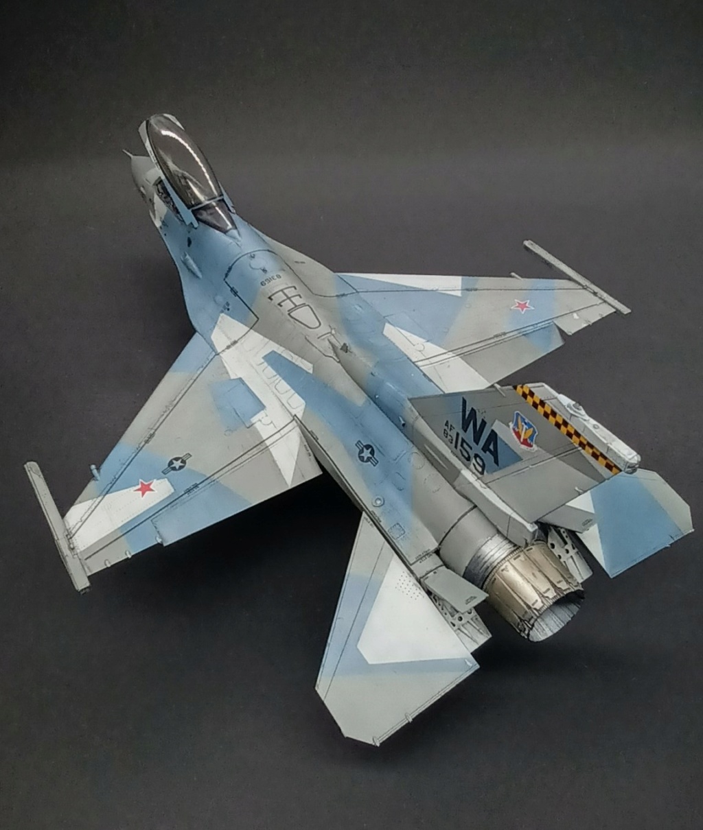 [Kinetic] 1/48  - McDonnell F/A-18A+ Hornet- VFC 12   / Double  [Tamiya] General Dynamics F-16C Fighting Falcon - 64th AGRS  1/48  - Aggressor - Page 4 20240317
