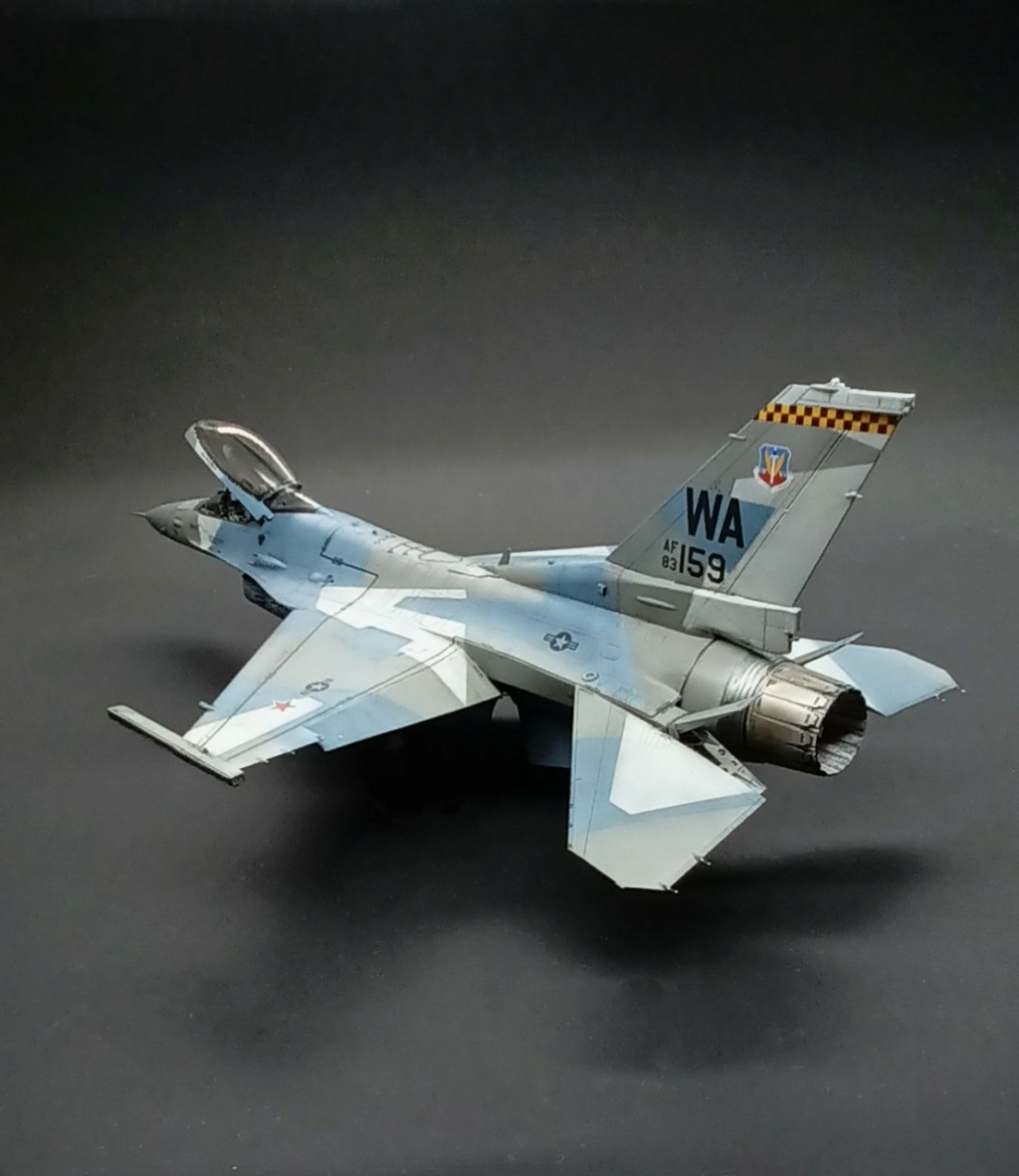 [Kinetic] 1/48  - McDonnell F/A-18A+ Hornet- VFC 12   / Double  [Tamiya] General Dynamics F-16C Fighting Falcon - 64th AGRS  1/48  - Aggressor - Page 5 20240320