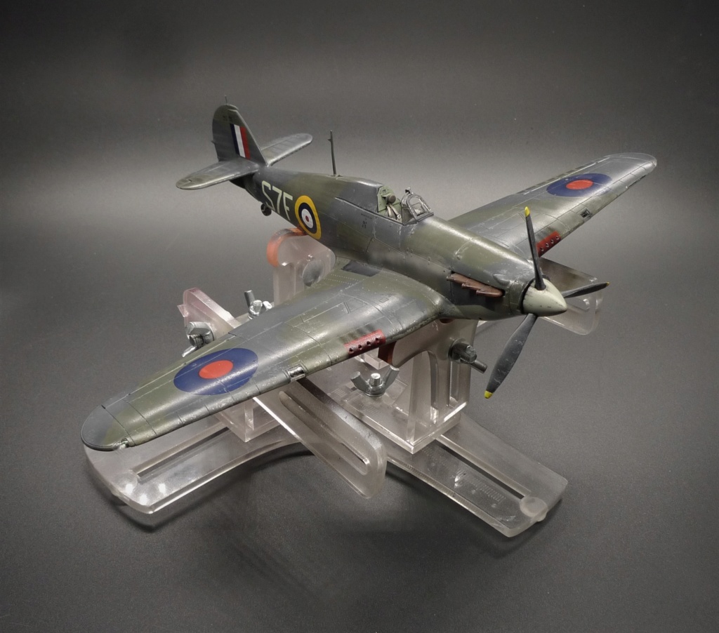  [GB OURSIN VORACE] Sea Hurricane airfix 1/48 - Page 6 L1100550