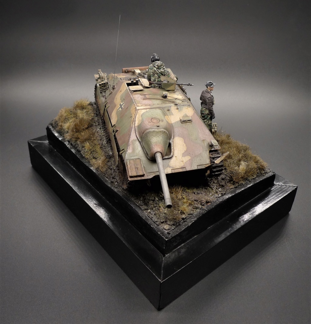 Hetzer 1945 - Tamiya 1/35 - Page 2 L1100851