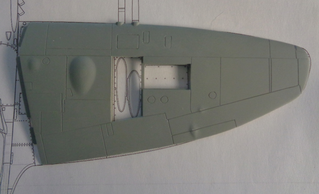 Spitfire Mk.22/24 (Revell 1/32°) par TENEZE Alain - Page 2 Dsc04637