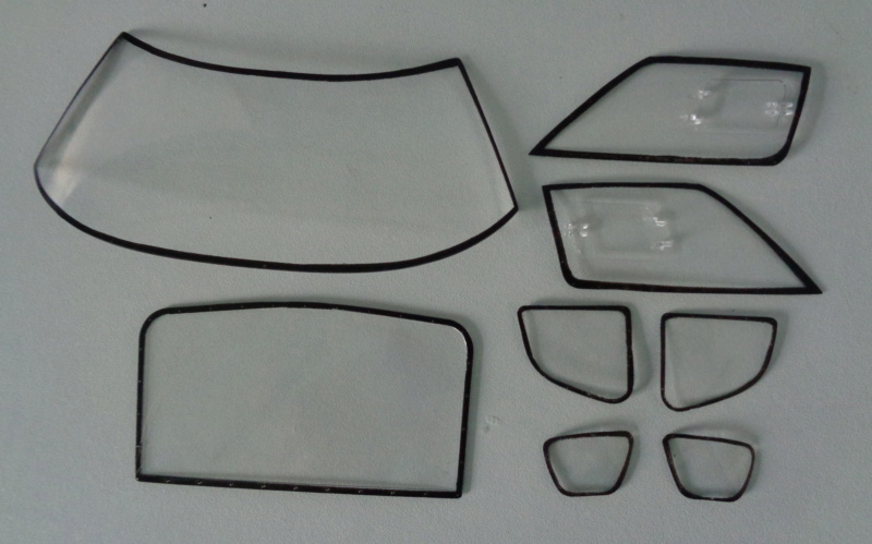 Ford GT 40 (Trumpeter 1/12°) Dsc05135