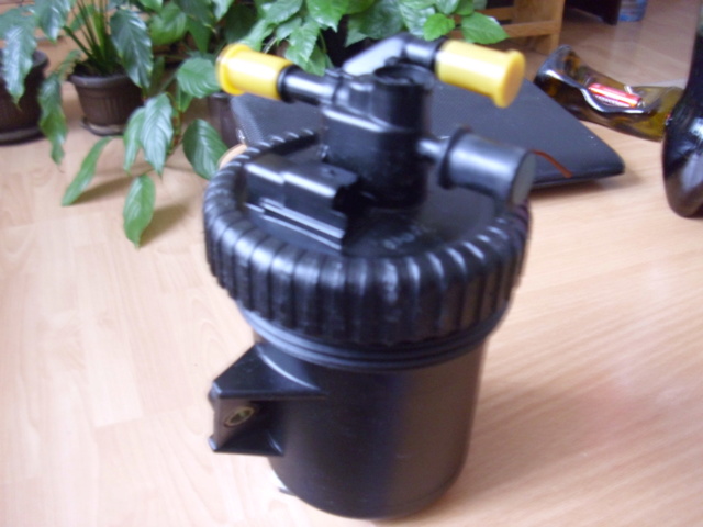 Popravljanje kućišta filtera goriva Rk0w0110