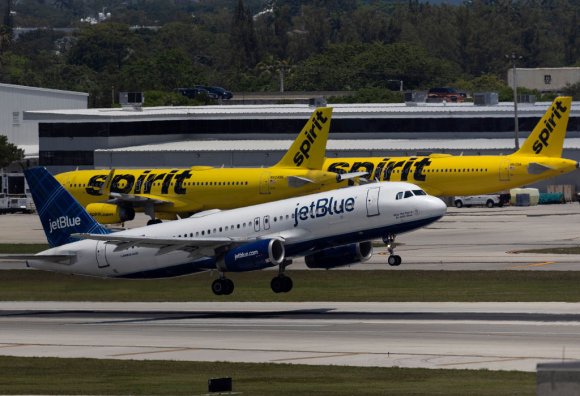 JetBlue chiude accordo con Spirit Bc35ff10