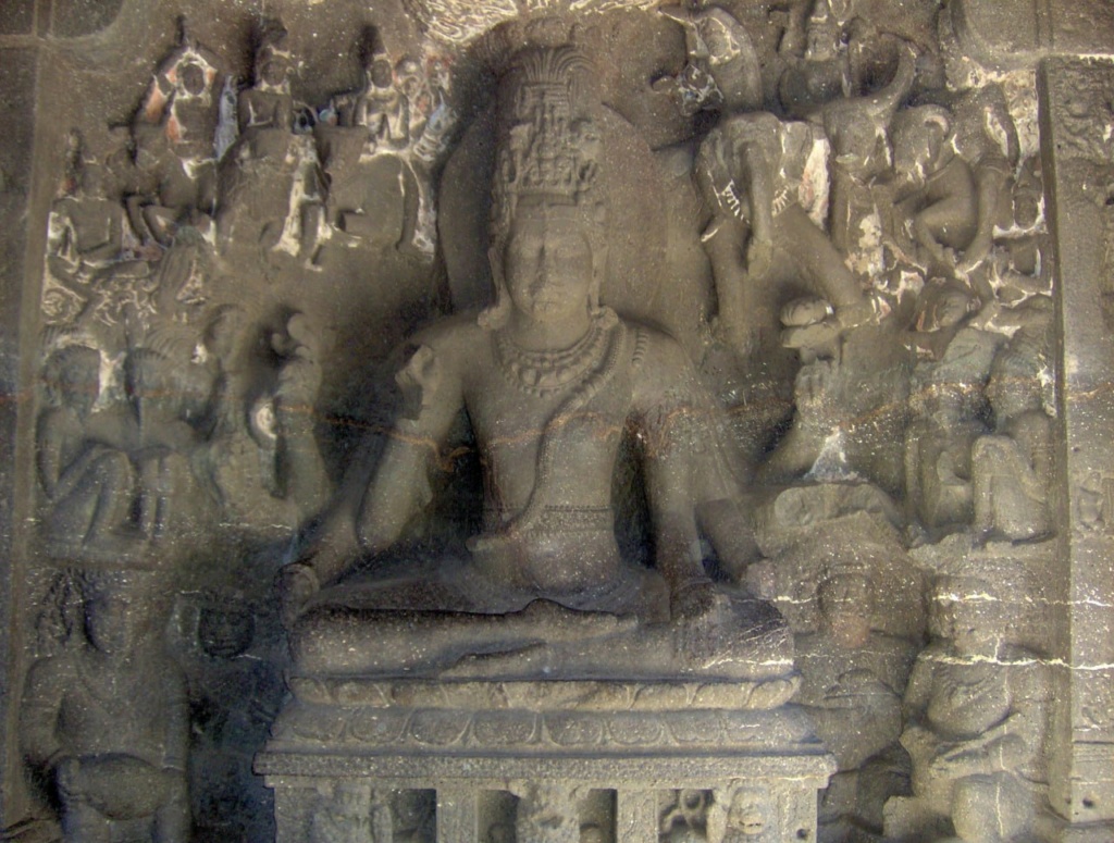 В Индии находится уникальный индуистский храм Кайласанатха. Phot2002