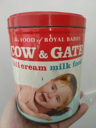 Cow & Gate Powdered Milk Tin Img20264