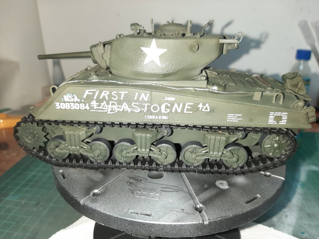 Meng 1/35 M4AE2 Jumbo  "First in Bastogne"  15974112