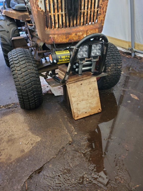 [C] [22 BO] Brianator's "Mud Duck"- Tractor Recovery Rig/Mudder  - Page 9 20220550
